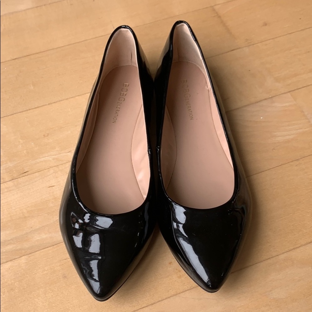 BCBG generation flats size 9. Never worn